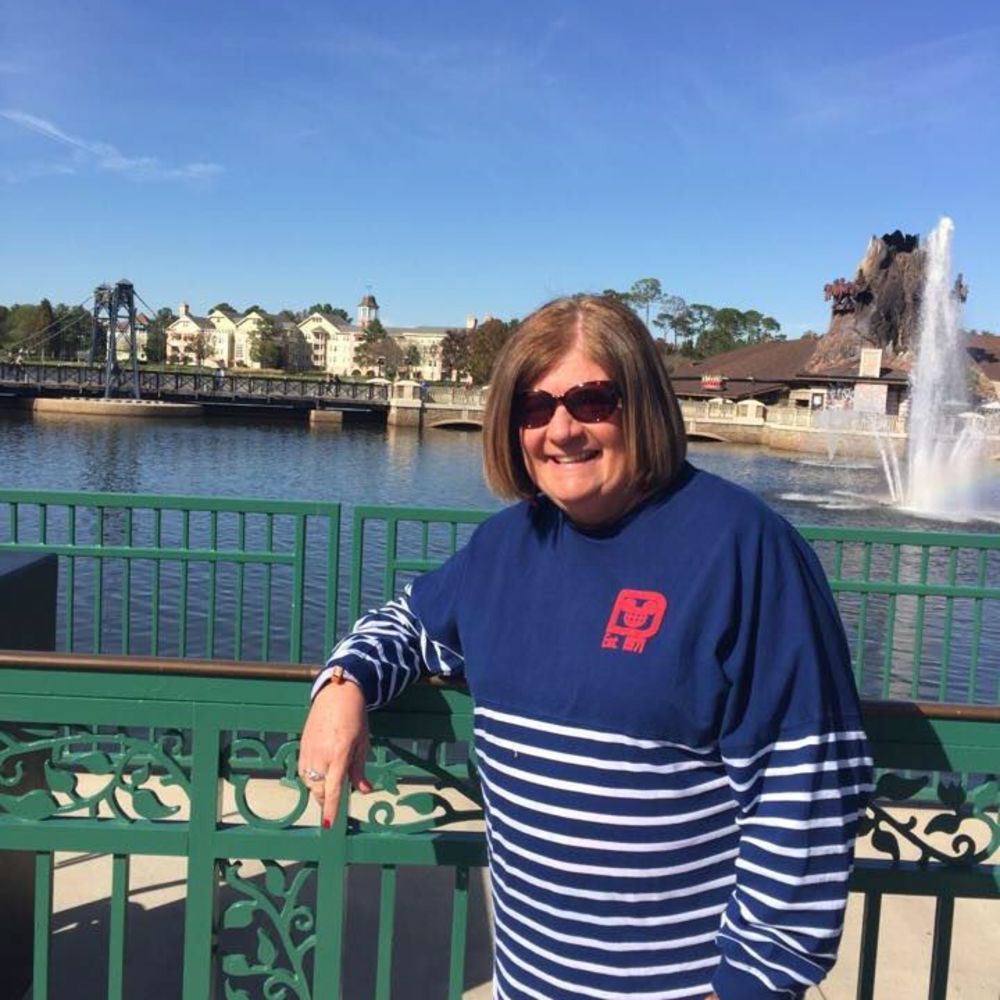 Meet your Posher, Debbie